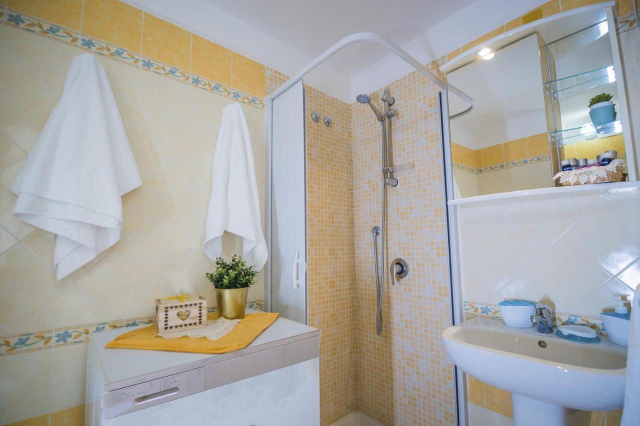 Casa Enzo Con Vista Mare Apartment Amalfi Bagian luar foto