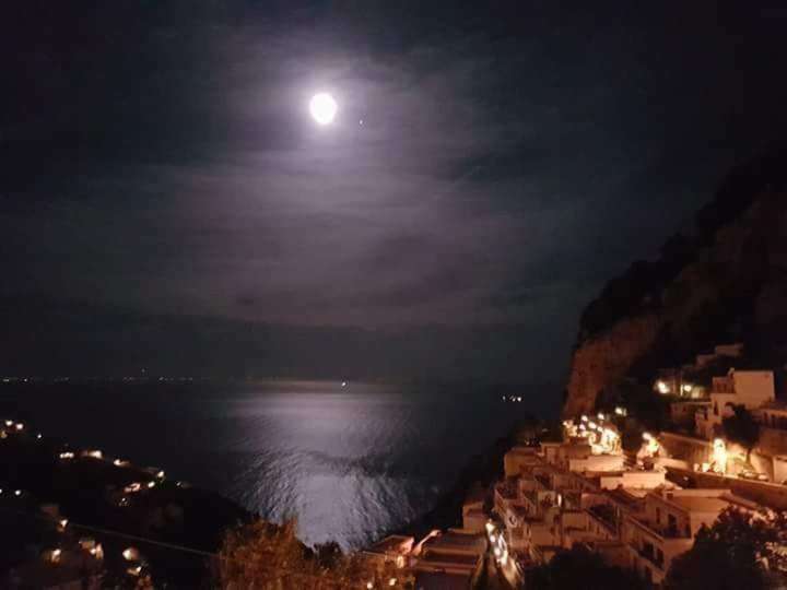 Casa Enzo Con Vista Mare Apartment Amalfi Bagian luar foto